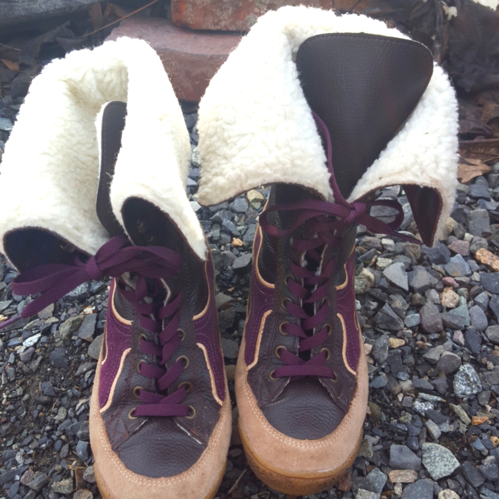 Retro Rare Like New " 70 World Famous" Gerli Fleece lined Winter Shoes